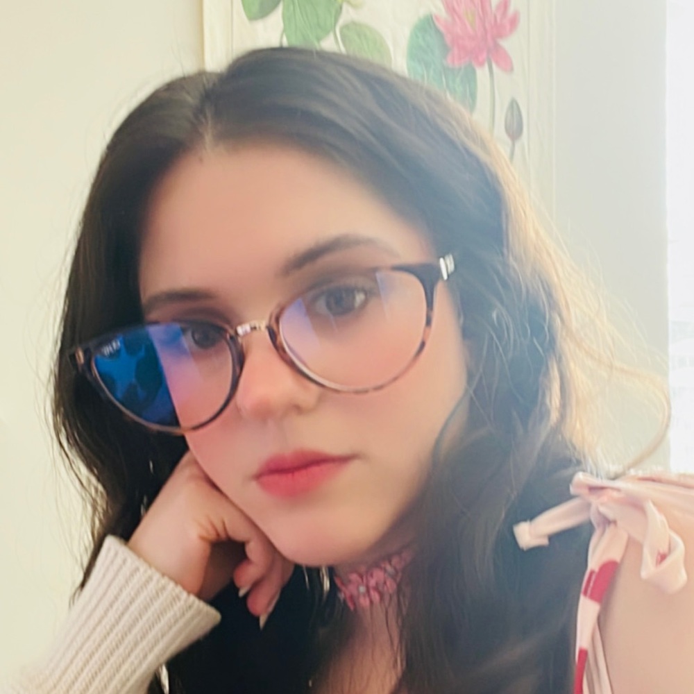 Meet your Posher, Maci